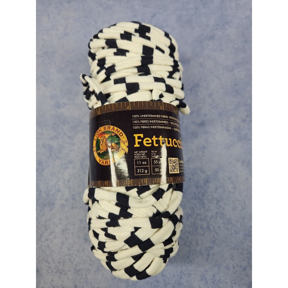 Lion Bran Fettuccini #752 Yarn One Skein white and Navy Blue - T-Shirt Yarn 11oz